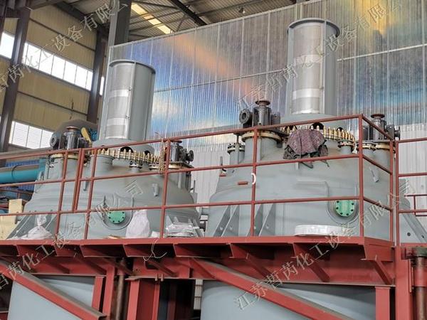 30000L搪玻璃反应釜2